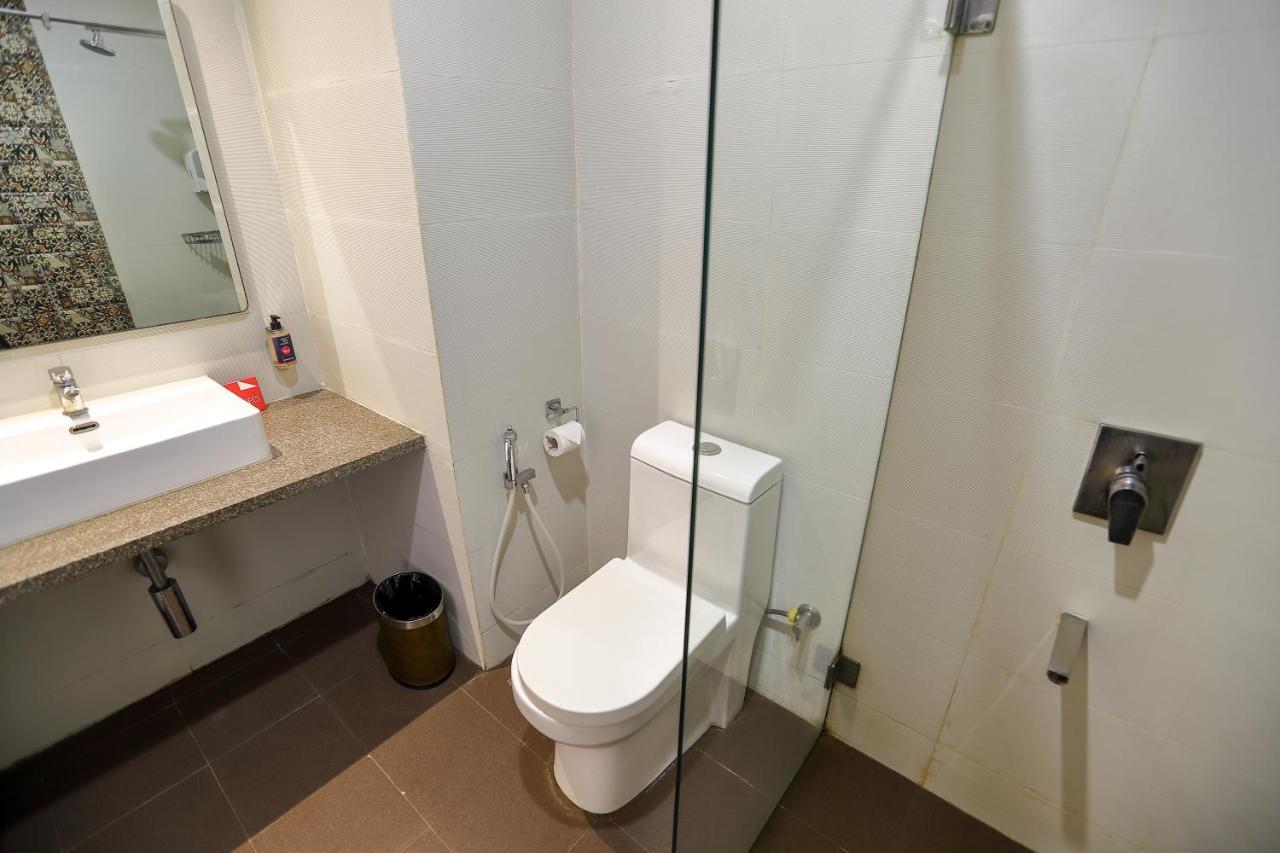 Zip By Spree Hotels Hyde Goa 칸돌림 외부 사진