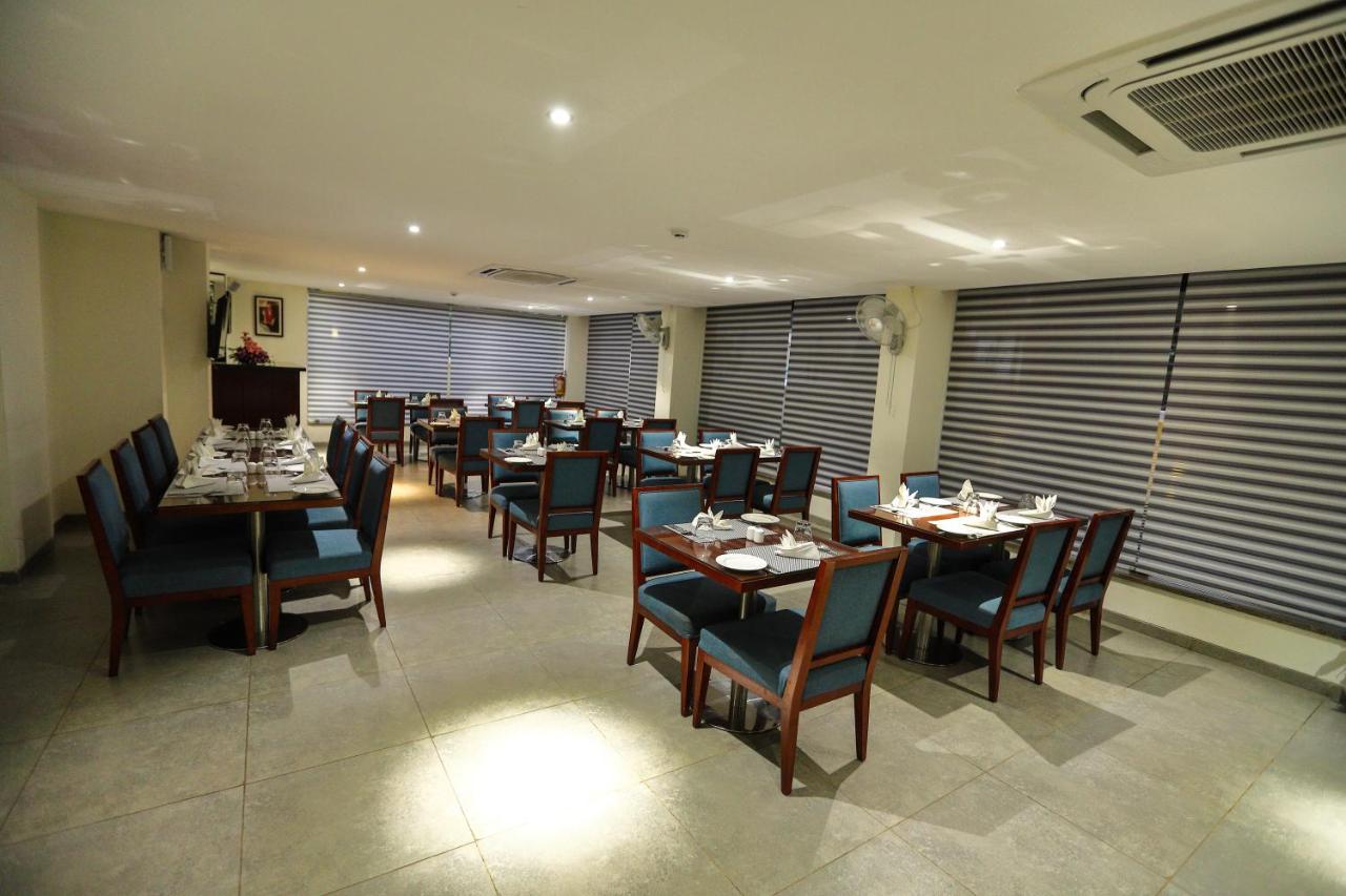 Zip By Spree Hotels Hyde Goa 칸돌림 외부 사진