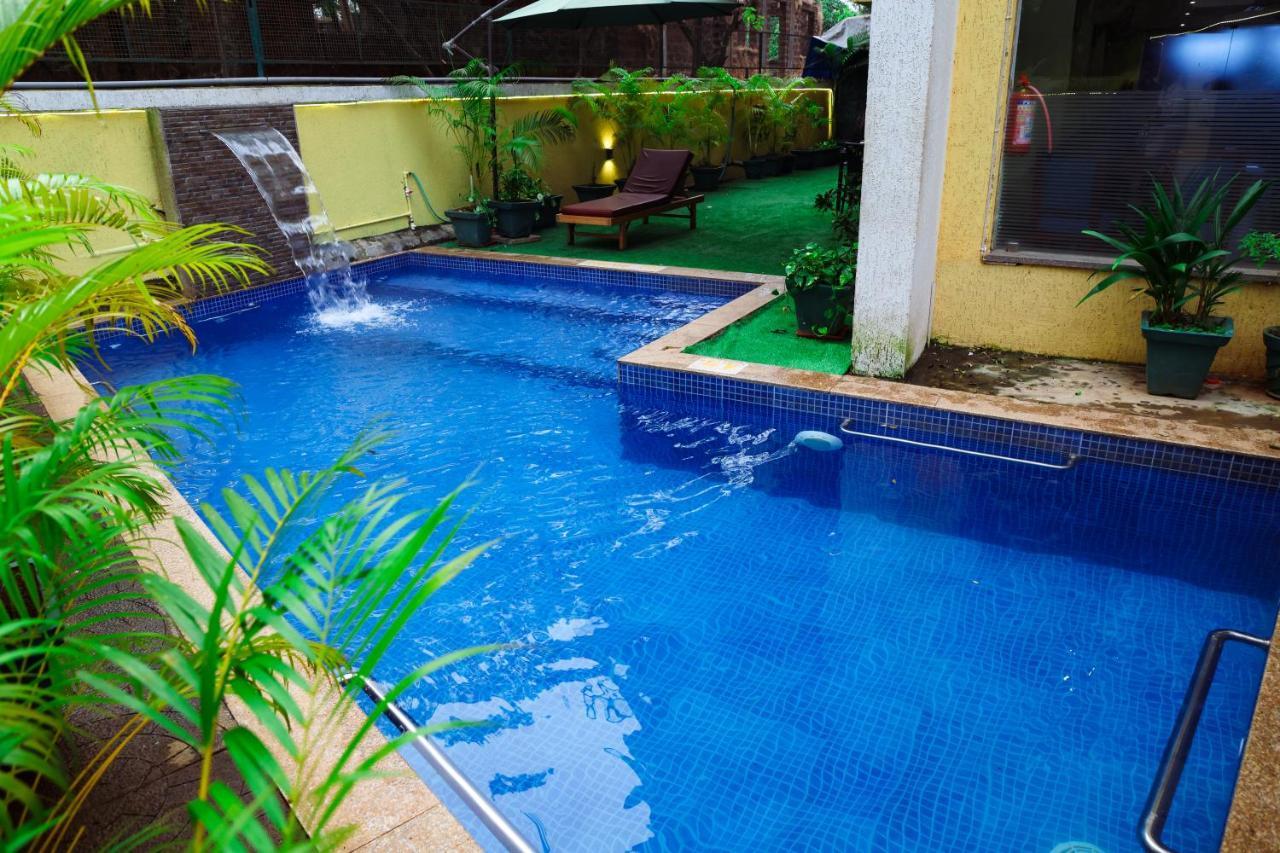 Zip By Spree Hotels Hyde Goa 칸돌림 외부 사진